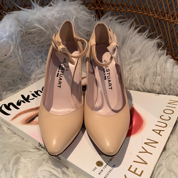 Jill Stuart - Nude Mary-Jane Heels - Picture 2 of 16